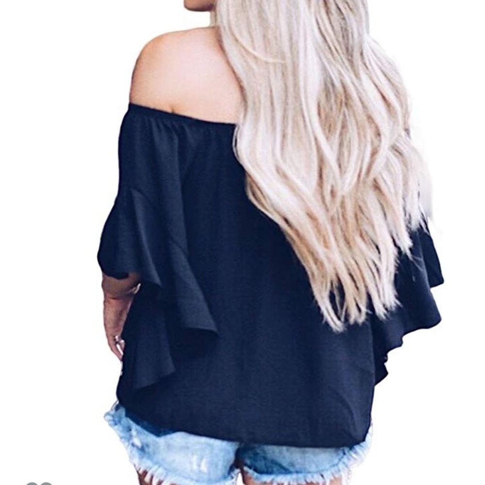 Beautiful Woman Top Blouse - image 4